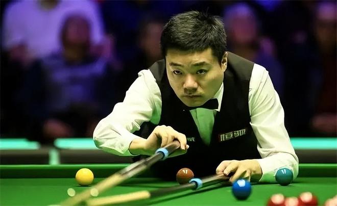 迅速拉开比 迅速拉开比