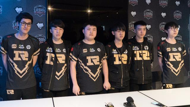 灵活的球员 灵活的球员